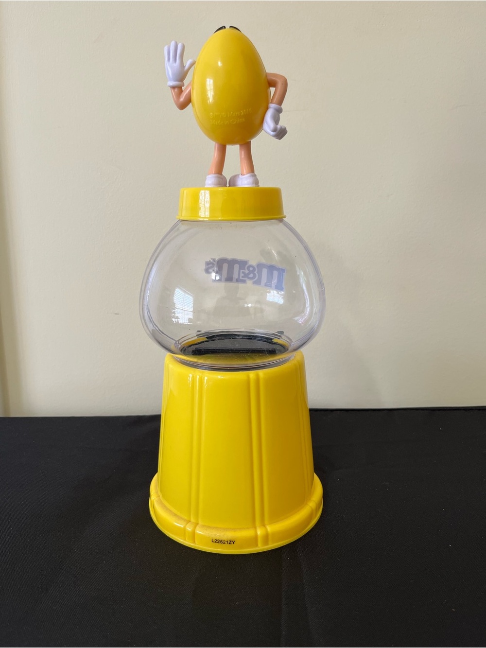 M&M Candy Dispenser - Picture 3 of 5